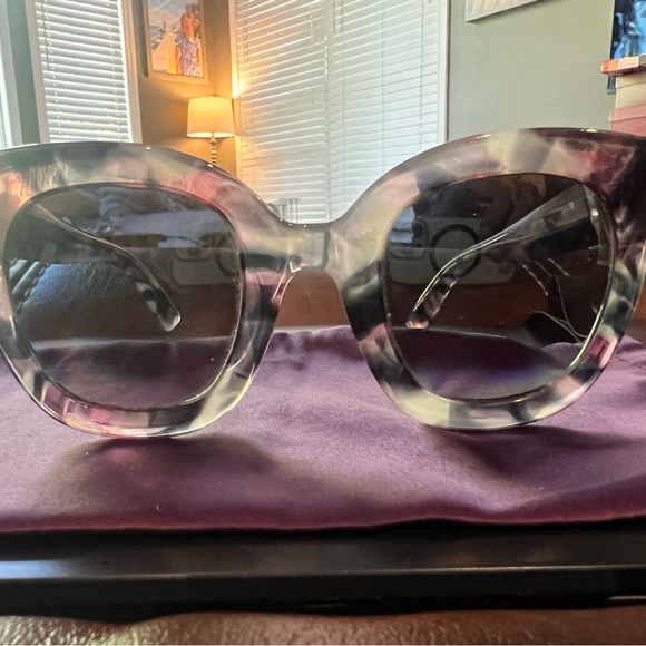 Prescription Gucci Sunglasses - Picture 12 of 14